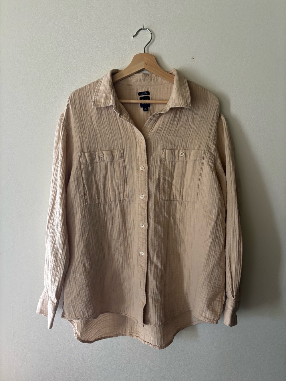 GAP Beige Crinkle Gauze Button-Up Shirt
